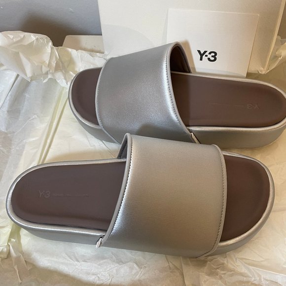 Y-3 Slides main image 4